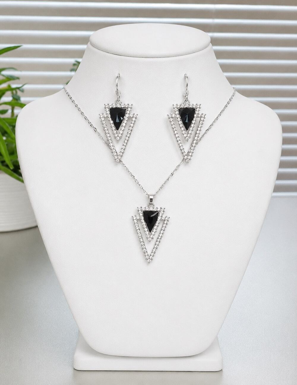 Art Deco Black Crystal Necklace & Earrings Set Silver Tone Statement Jewelry